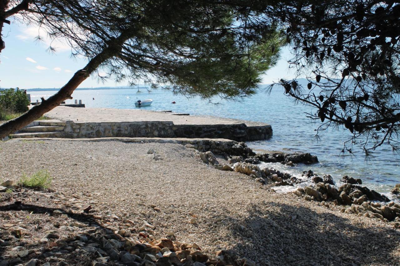 Family Friendly Seaside Apartments Kozino, Zadar - 5749 Petrcane Exterior foto
