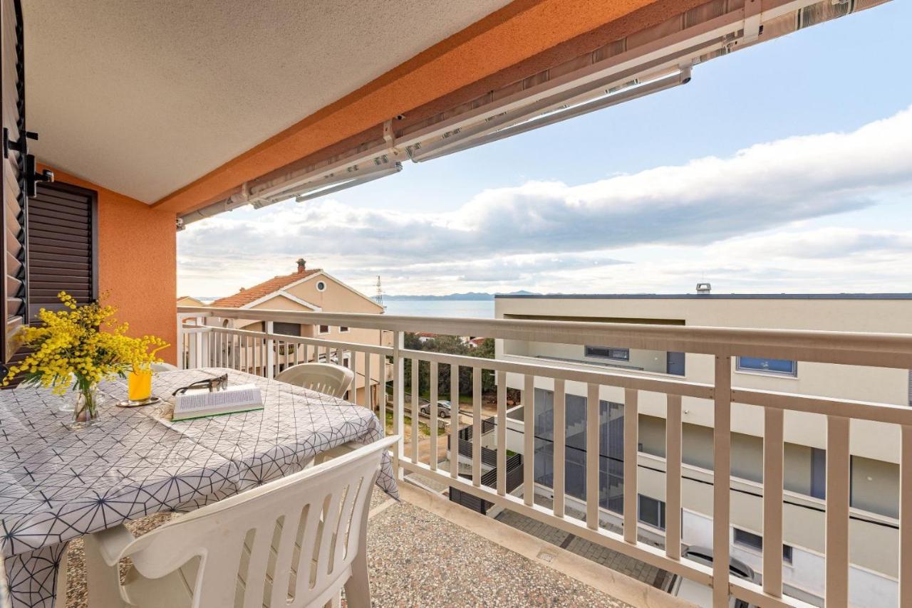 Family Friendly Seaside Apartments Kozino, Zadar - 5749 Petrcane Exterior foto